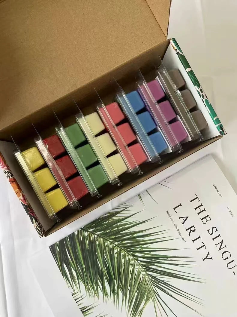 Hot Selling Aromatherapy Soy Wax Cube Scented Candles Warmers Wax Melts in Bulk PVC Boxes for Home Decoration for Christmas